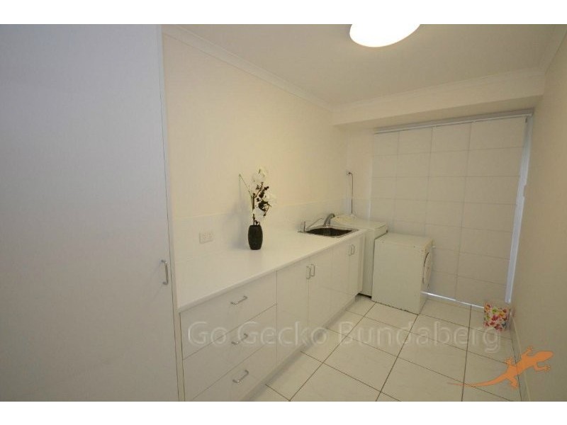 37 Bisdee Street, Coral Cove QLD 4670