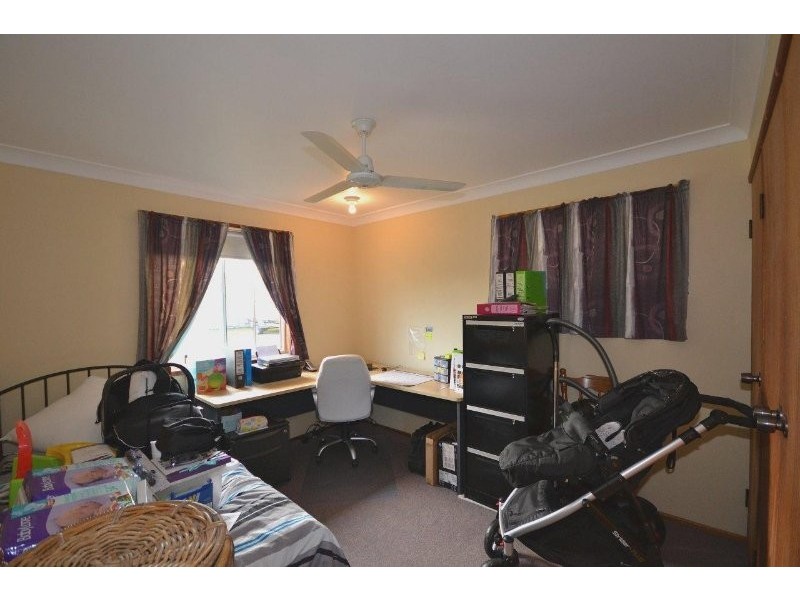 17 Welch Street, Elliott Heads QLD 4670