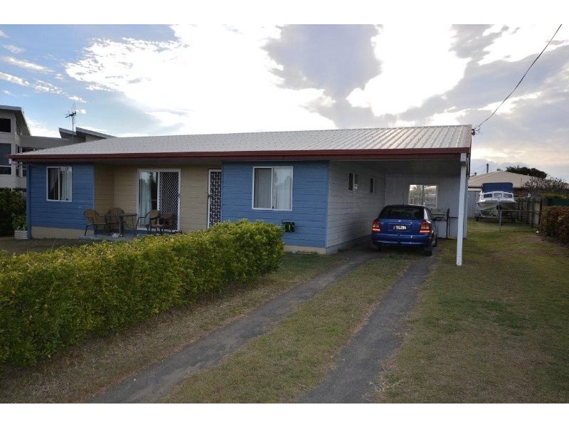 17 Welch Street, Elliott Heads QLD 4670