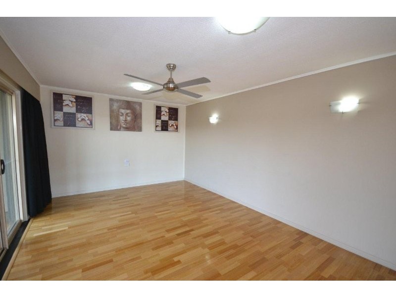 19 Schmidt Street, Kepnock QLD 4670