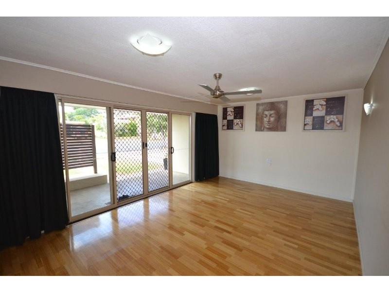 19 Schmidt Street, Kepnock QLD 4670