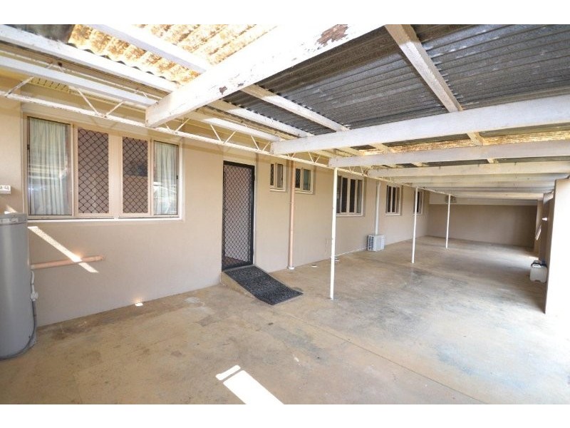 19 Schmidt Street, Kepnock QLD 4670