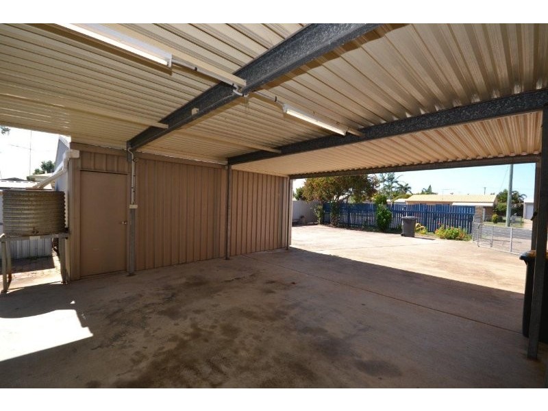 24 Thomas Thomsen Drive, Thabeban QLD 4670