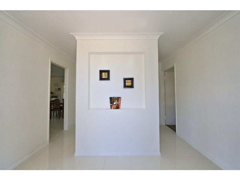 9 Schirmers Court, Moore Park Beach QLD 4670