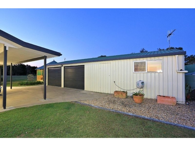 9 Schirmers Court, Moore Park Beach QLD 4670