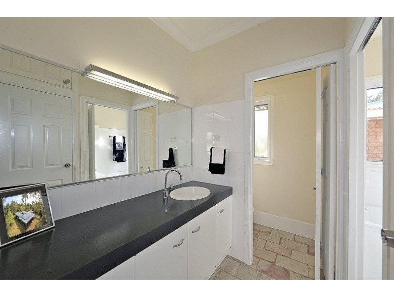 6 Currawong Road, Gooburrum QLD 4670