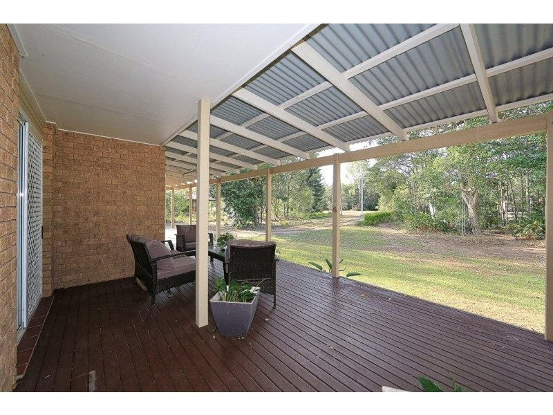 6 Currawong Road, Gooburrum QLD 4670