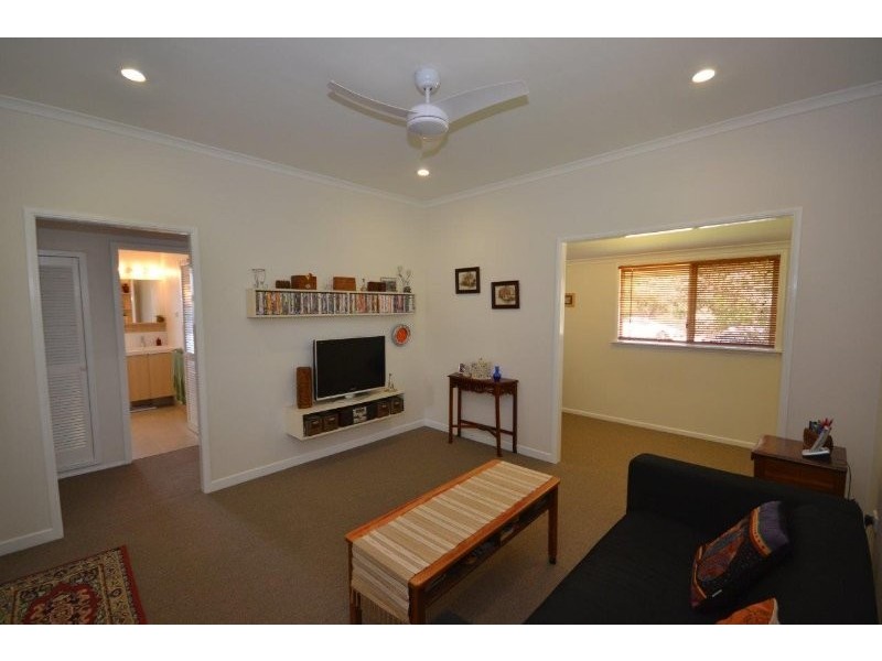 27 Brand Street, Norville QLD 4670