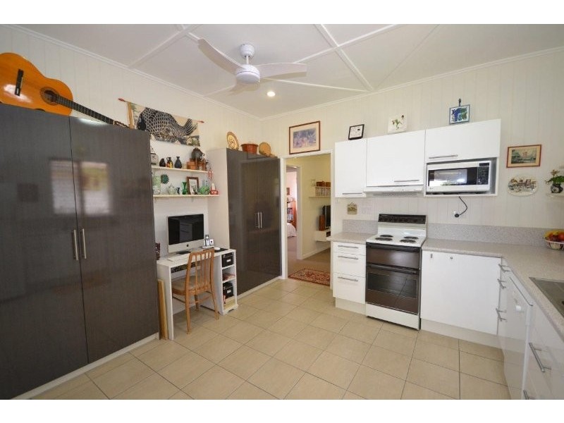 27 Brand Street, Norville QLD 4670