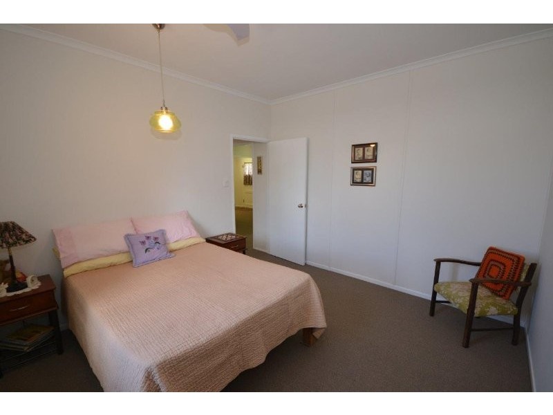 27 Brand Street, Norville QLD 4670