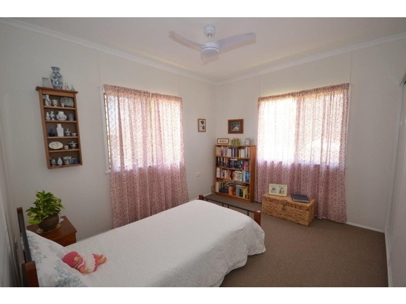 27 Brand Street, Norville QLD 4670