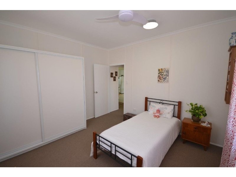 27 Brand Street, Norville QLD 4670