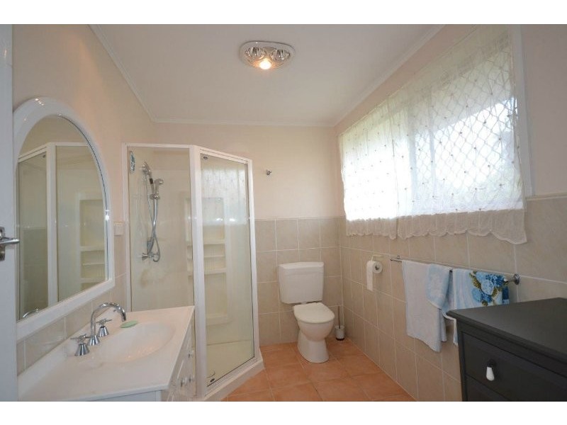 3 Rattray Street, Avenell Heights QLD 4670