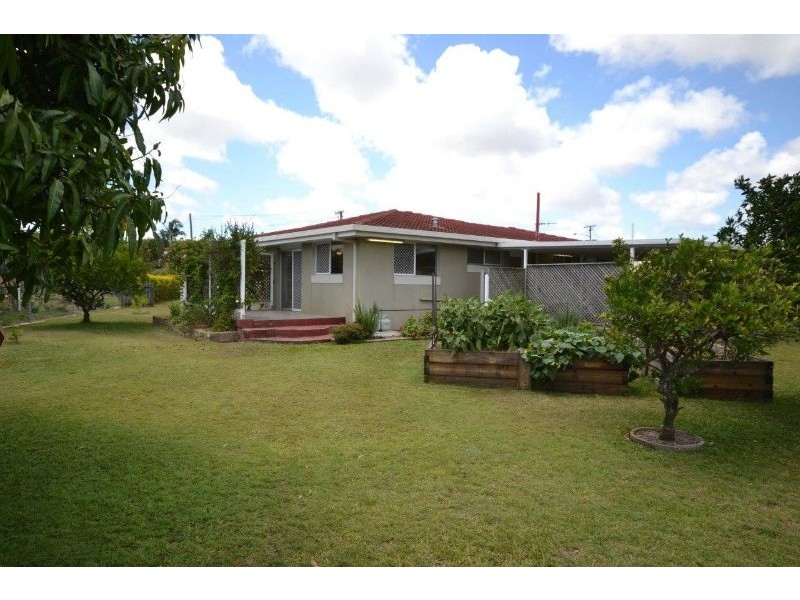 3 Rattray Street, Avenell Heights QLD 4670