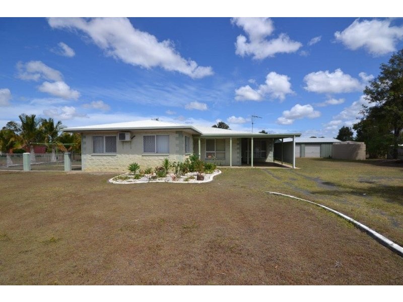 14 Polo Place, Branyan QLD 4670
