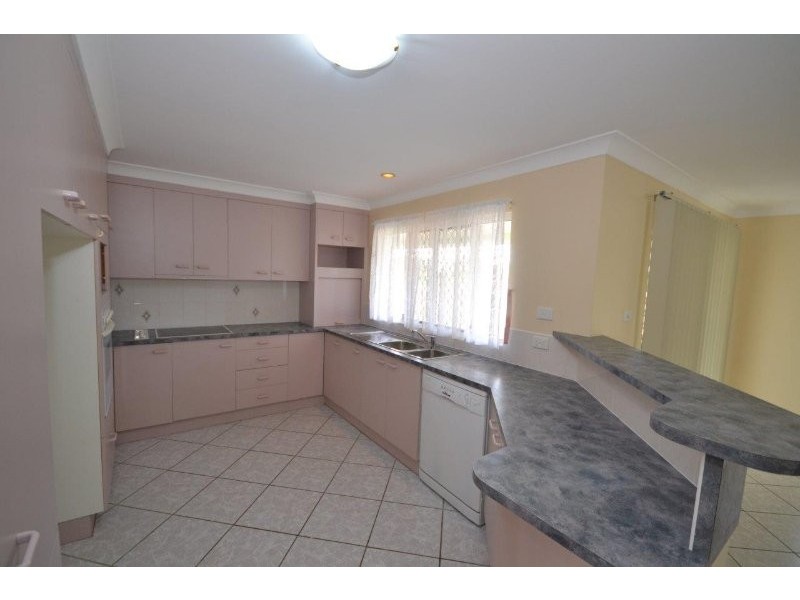 14 Polo Place, Branyan QLD 4670