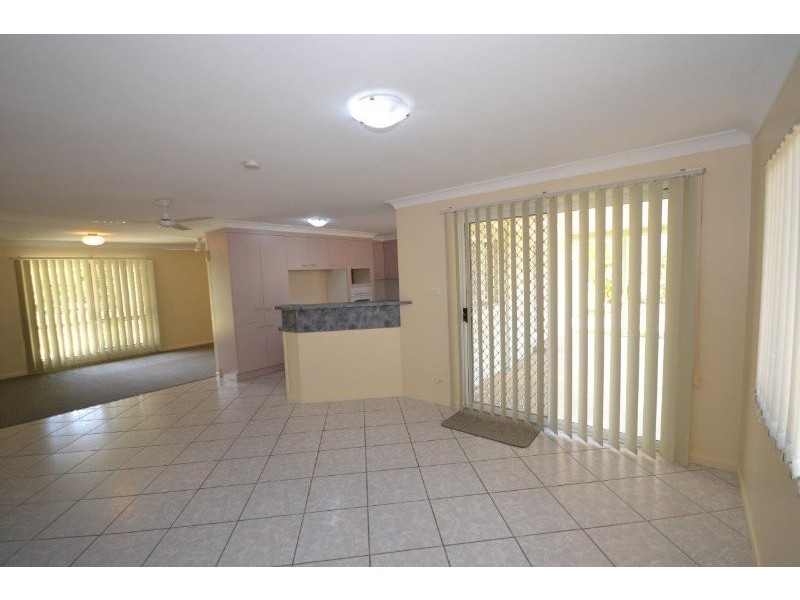 14 Polo Place, Branyan QLD 4670