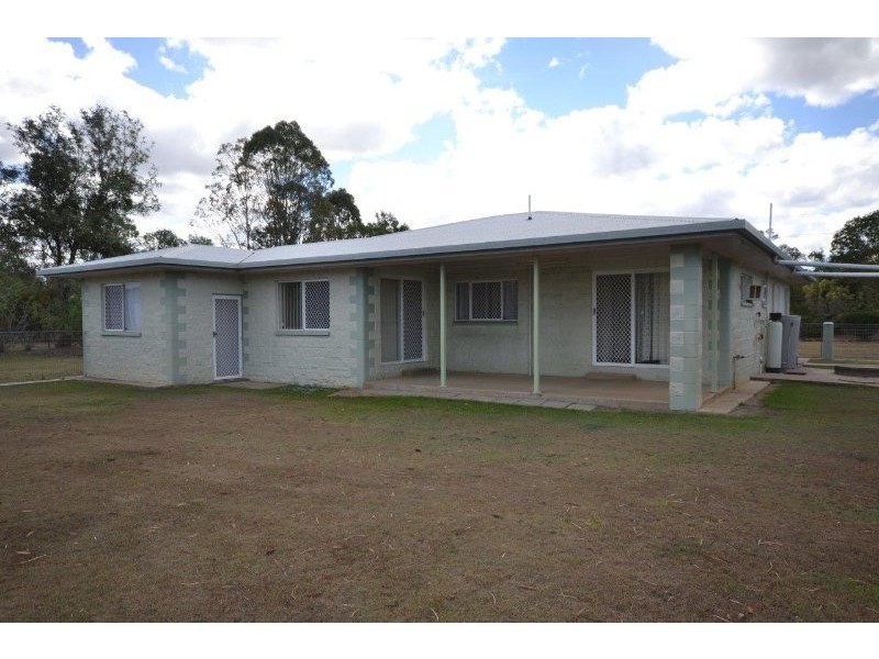 14 Polo Place, Branyan QLD 4670