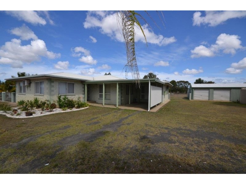 14 Polo Place, Branyan QLD 4670