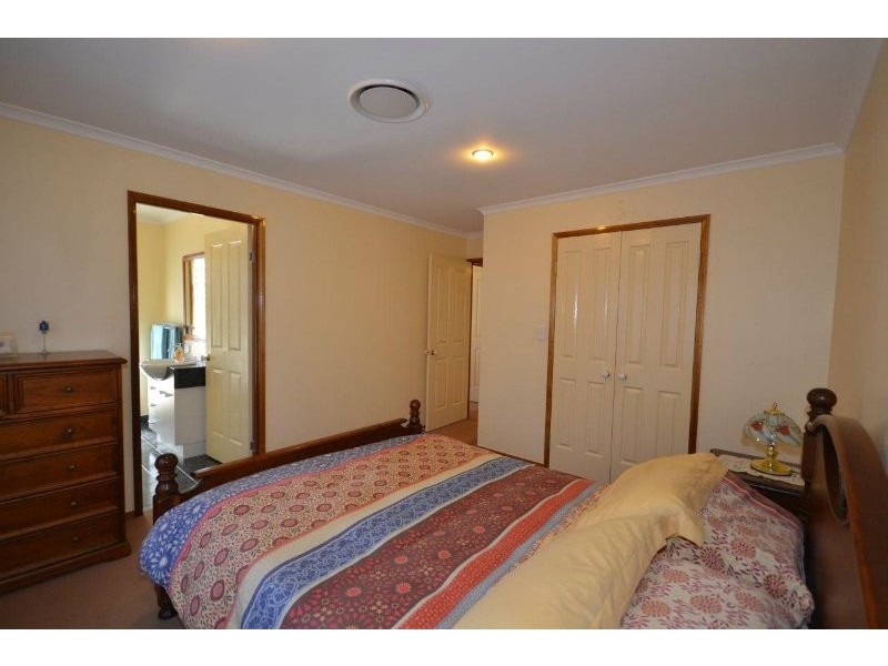 12 Tropicana Drive, Avoca QLD 4670