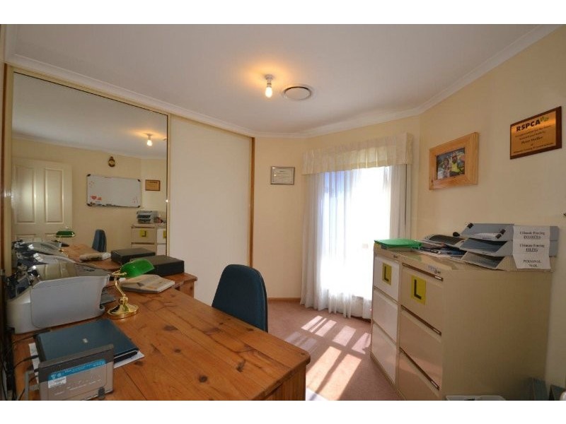 12 Tropicana Drive, Avoca QLD 4670