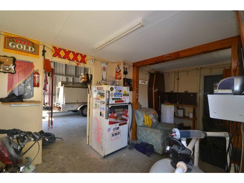 12 Tropicana Drive, Avoca QLD 4670