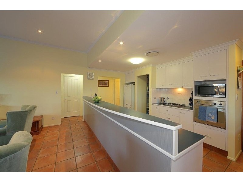 3 Baker-Finch Drive, Bargara QLD 4670