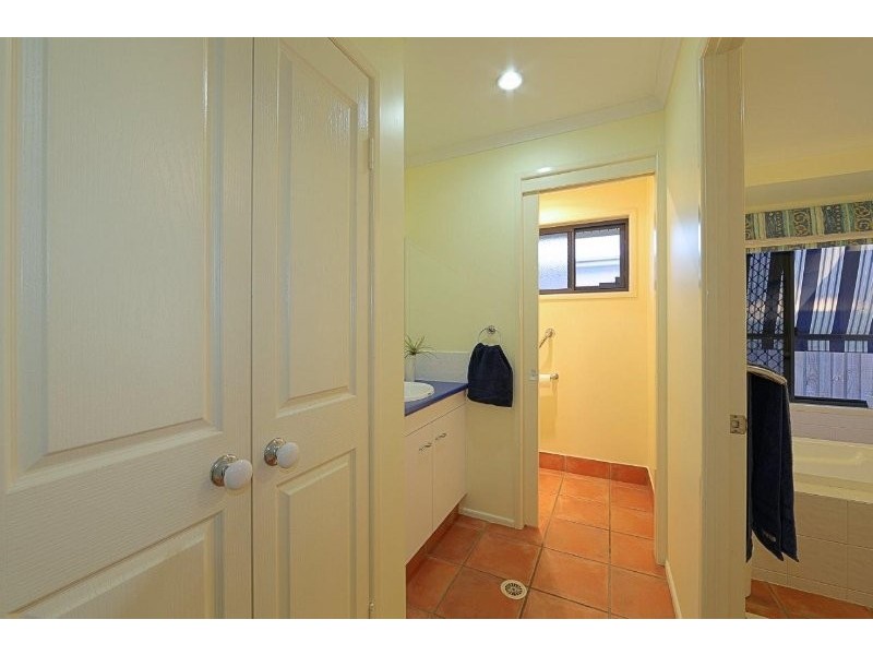 3 Baker-Finch Drive, Bargara QLD 4670