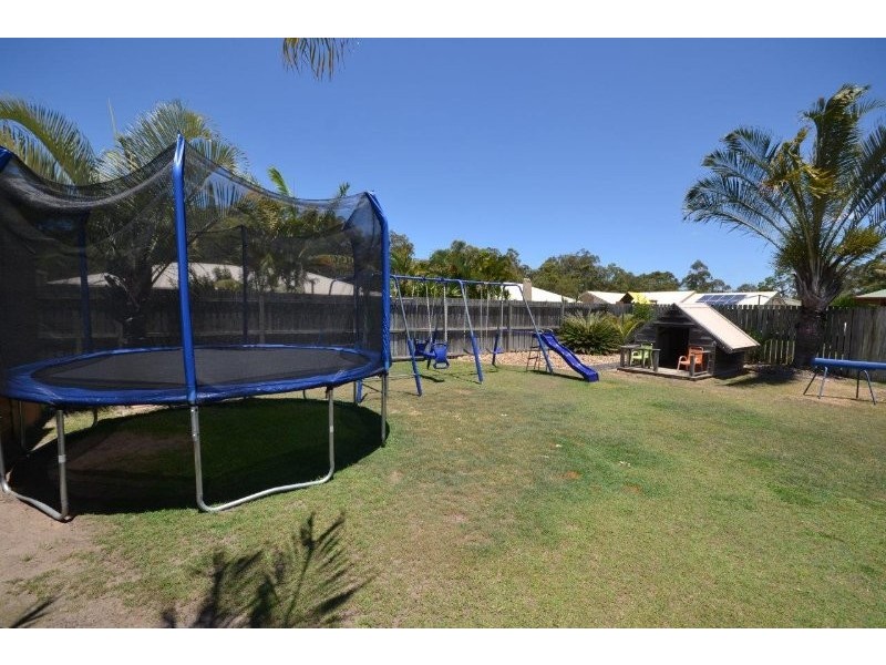 45 Tropicana Drive, Avoca QLD 4670