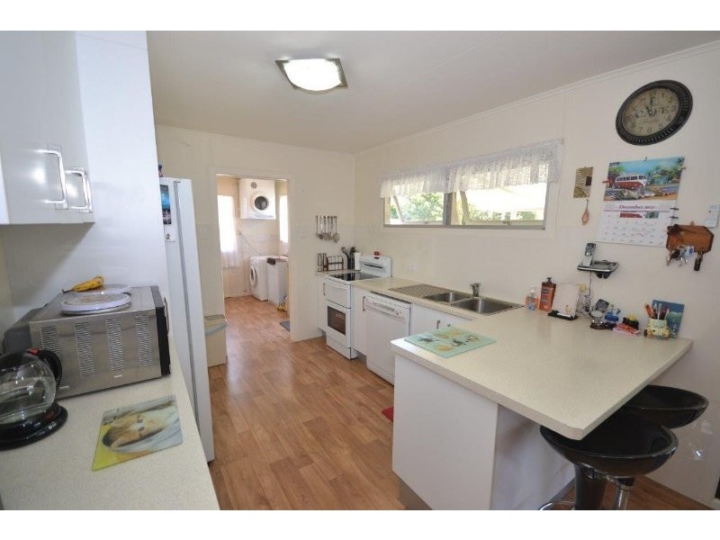 11 Totten Street, Kepnock QLD 4670