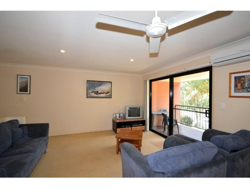 1/162 Sylvan Drive, Moore Park Beach QLD 4670