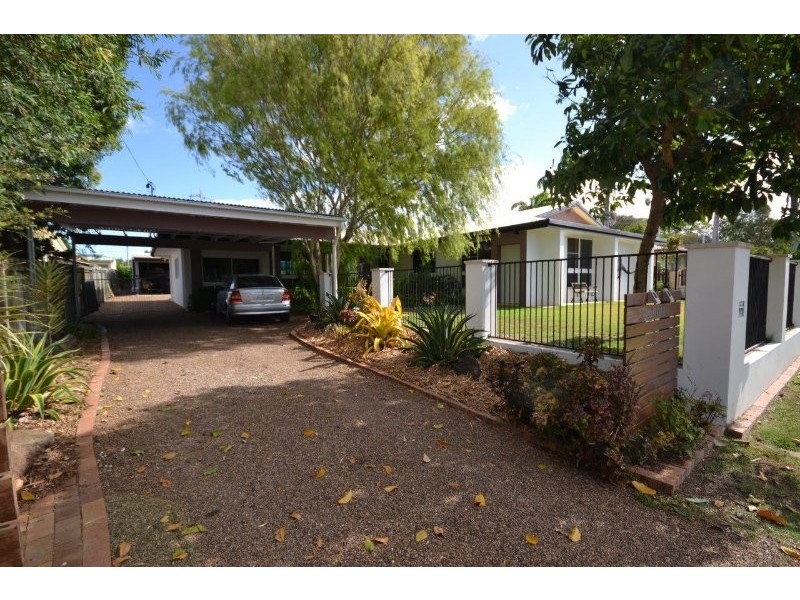 18 Wilson Street, Kepnock QLD 4670