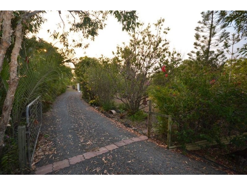 68 Pharlap Parade, Branyan QLD 4670