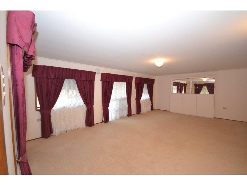 68 Pharlap Parade, Branyan QLD 4670