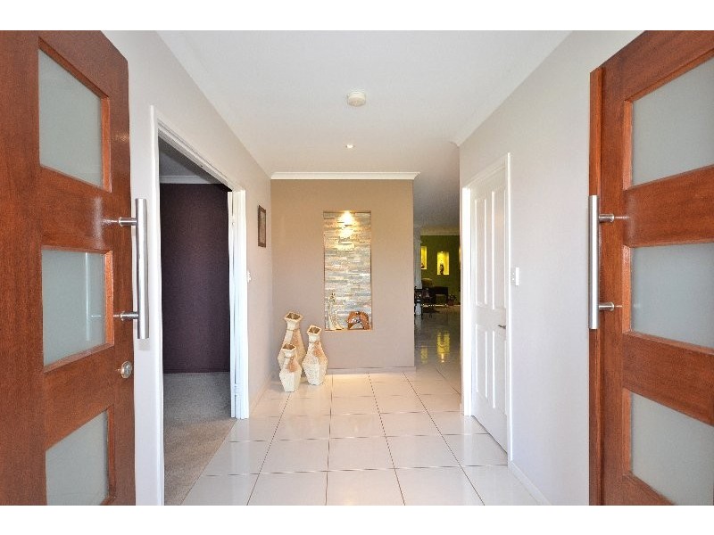 4 Coral Garden Drive, Kalkie QLD 4670