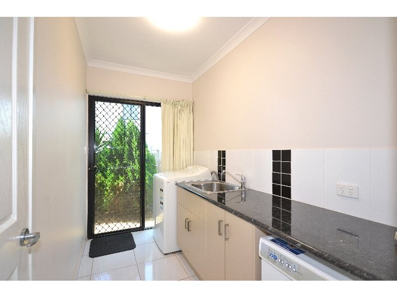 4 Coral Garden Drive, Kalkie QLD 4670