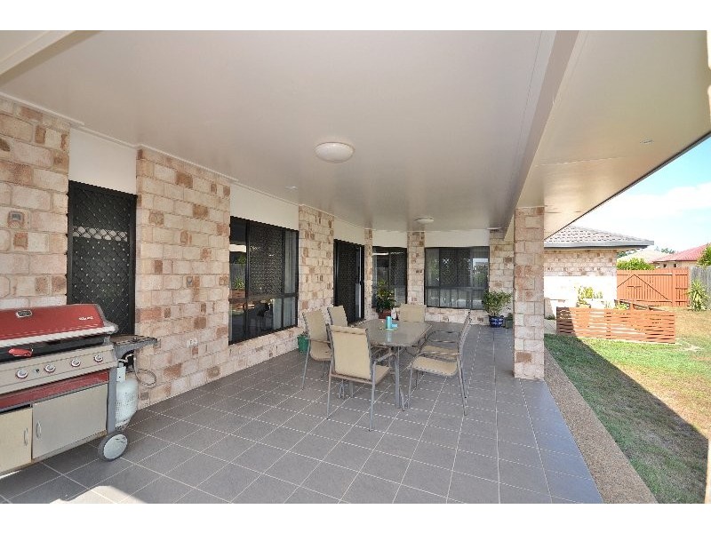 4 Coral Garden Drive, Kalkie QLD 4670