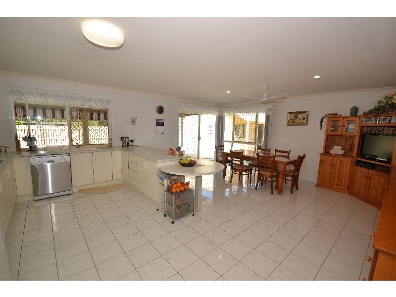 9 Cedar Street, Innes Park QLD 4670