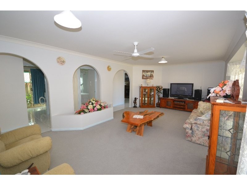 9 Cedar Street, Innes Park QLD 4670