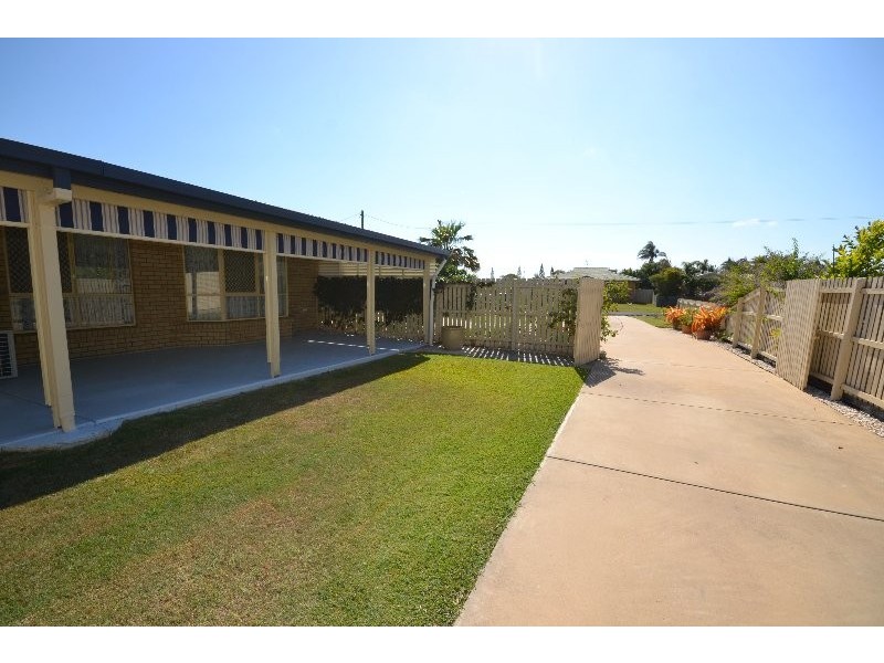 9 Cedar Street, Innes Park QLD 4670