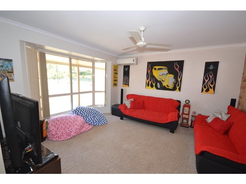 24 Park Royal Drive, Branyan QLD 4670
