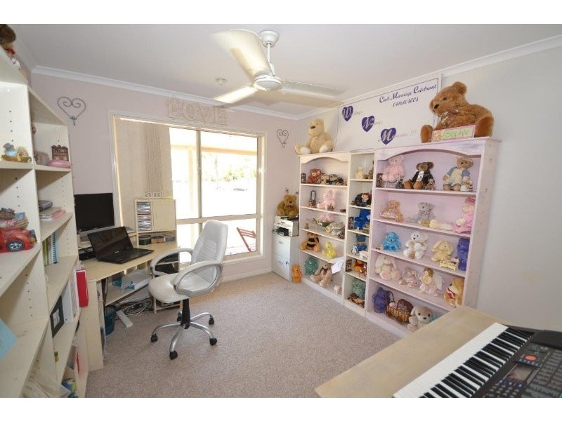 24 Park Royal Drive, Branyan QLD 4670