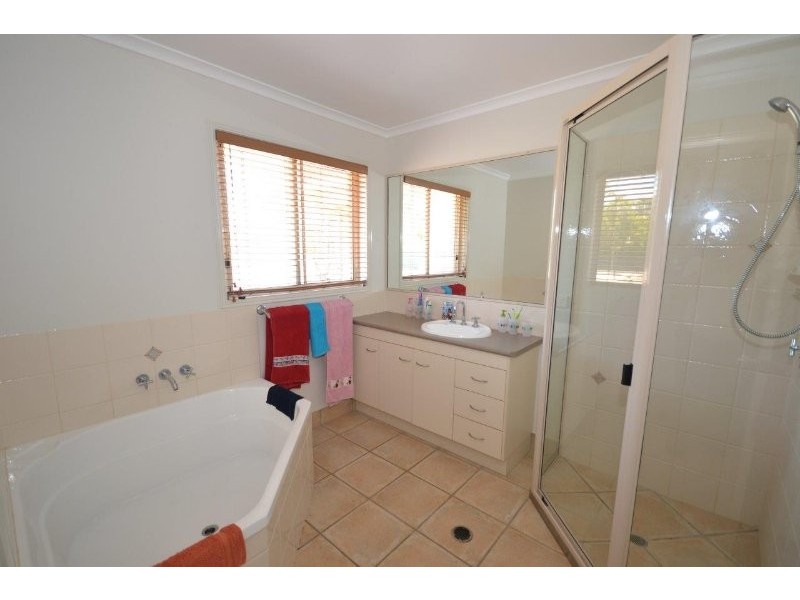 24 Park Royal Drive, Branyan QLD 4670