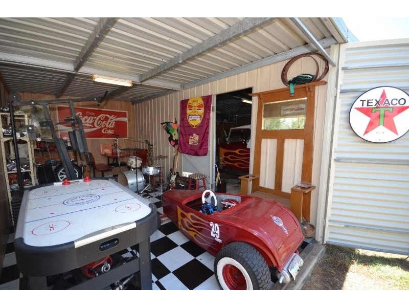 24 Park Royal Drive, Branyan QLD 4670