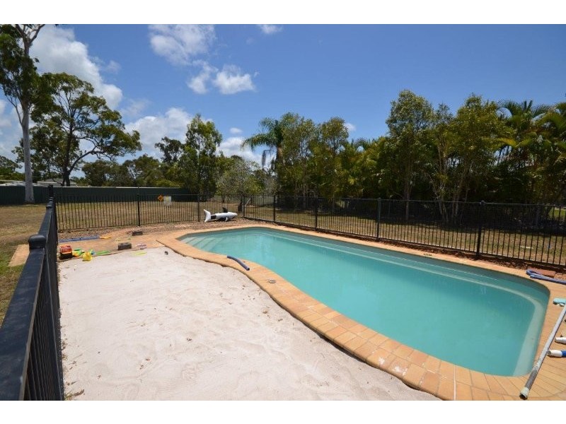 24 Park Royal Drive, Branyan QLD 4670