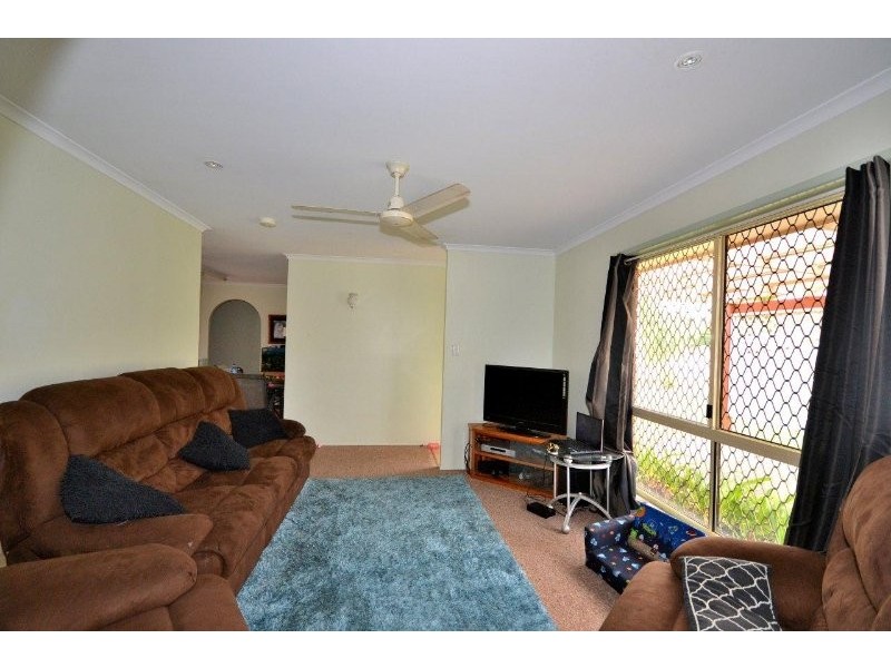 11 Rural Vue Terrace, Avoca QLD 4670