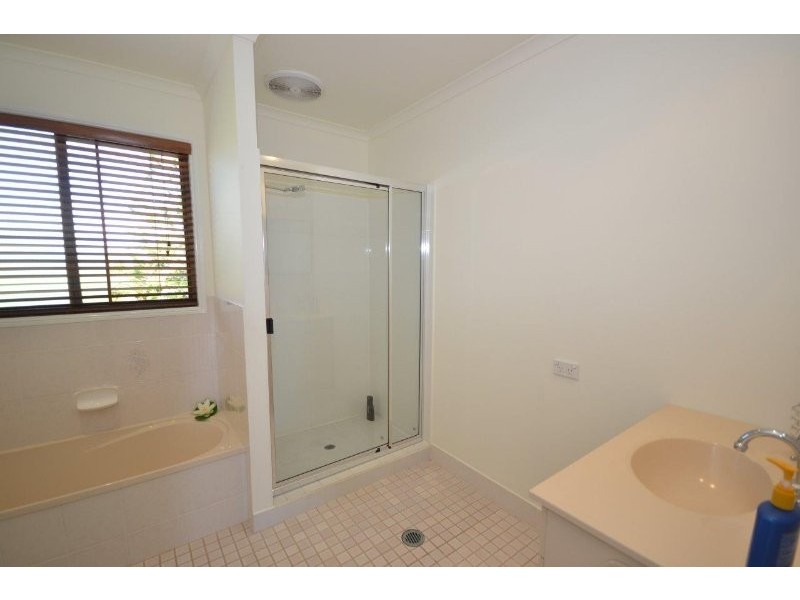 8 Pacific Court, Bargara QLD 4670