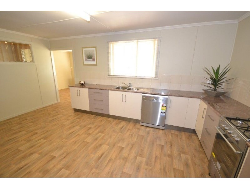 64 Sims Road, Walkervale QLD 4670