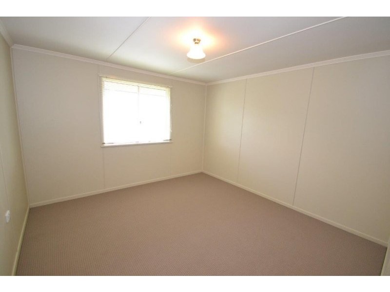 64 Sims Road, Walkervale QLD 4670