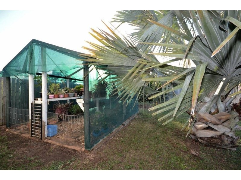 20 Bisdee Street, Coral Cove QLD 4670